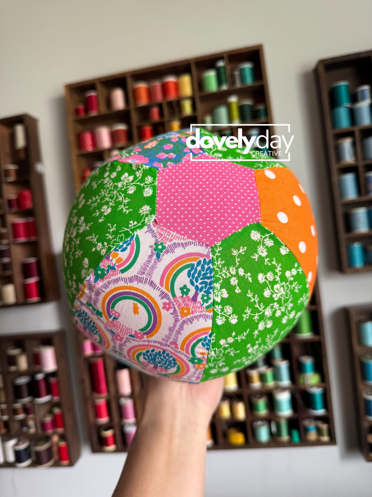 Fabric Balloon Ball Sewing Pattern, DIY Balloon Ball PDF, Reusable party balloon, birthday balloon, kids birthday party, refillable balloon
